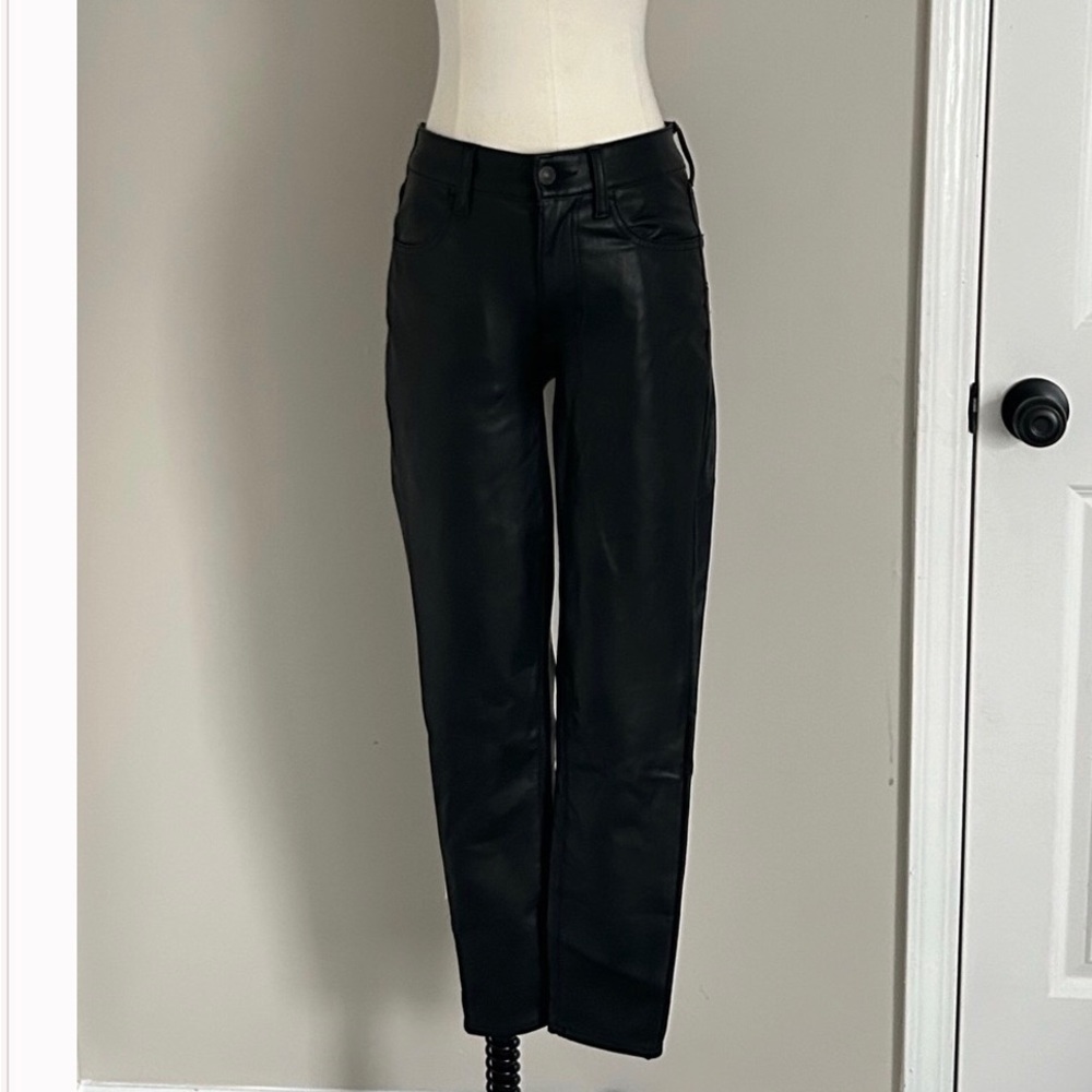AMERICAN EAGLE FAUX LEATHER PANT
